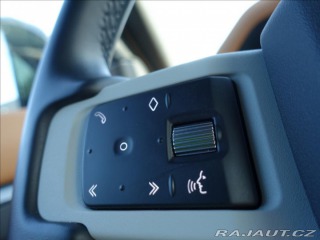 Land Rover Defender 3,0 D300 110 XDynam,HSE,Č 2023