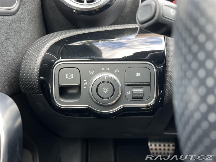 Mercedes-Benz A A 180d AMG nez. top. 2018