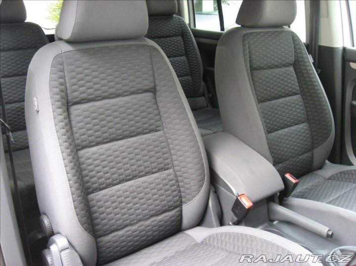 Volkswagen Touran 1,4 TSI 140PS  Trendline 2010
