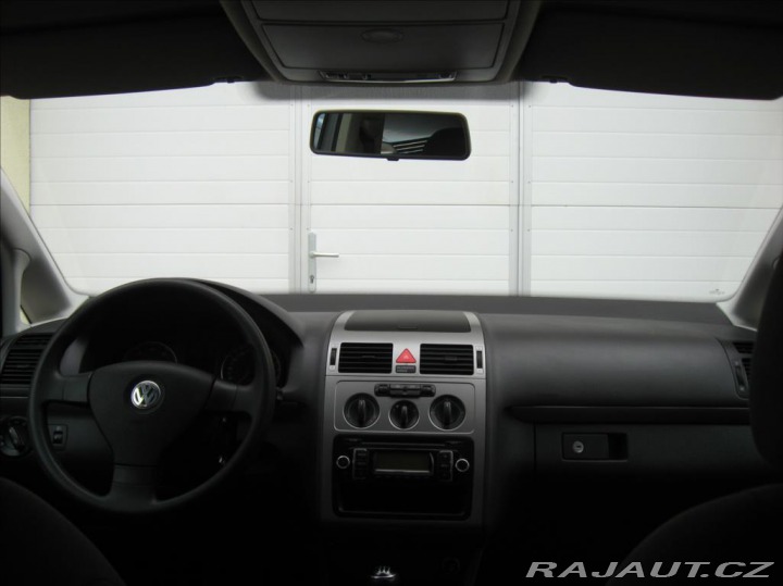Volkswagen Touran 1,4 TSI 140PS  Trendline 2010