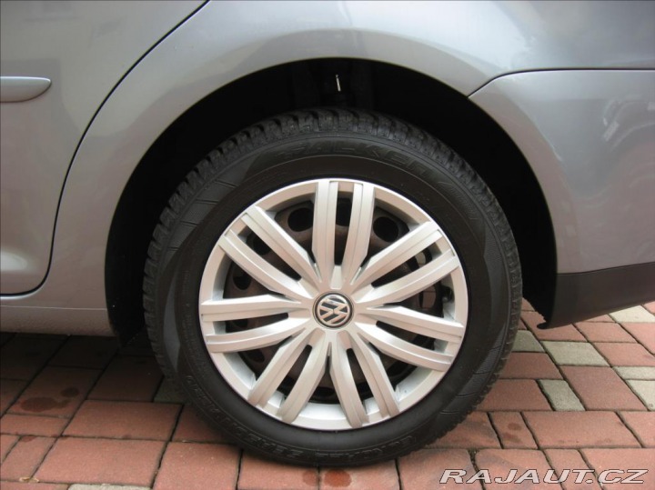 Volkswagen Touran 1,4 TSI 140PS  Trendline 2010