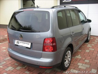Volkswagen Touran 1,4 TSI 140PS  Trendline 2010