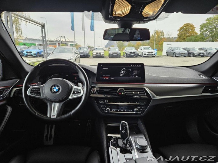 BMW 5 530d xDrive M Sport Touri 2021
