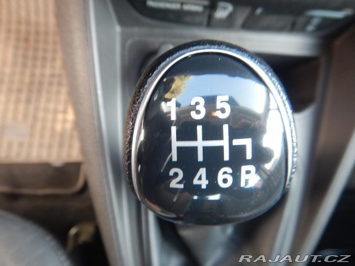 Ford Tourneo Courier 1.0i, ČR, 1.MAJ. 2018