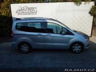 Ford Tourneo Courier 1.0i, ČR, 1.MAJ. 2018