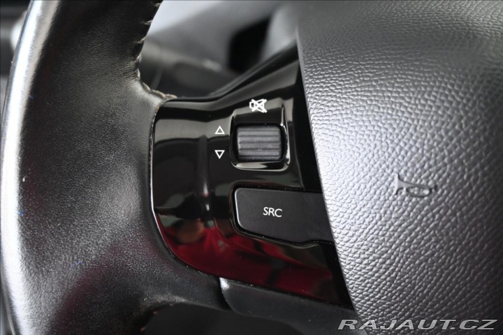 Peugeot 308 1,5 BlueHDI 96kW PANORAMA 2020