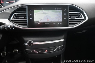 Peugeot 308 1,5 BlueHDI 96kW PANORAMA 2020