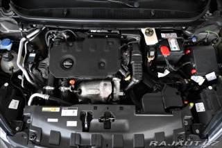 Peugeot 308 1,5 BlueHDI 96kW PANORAMA 2020