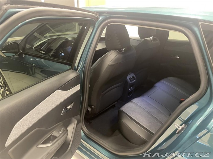 Peugeot 308 1,5 BlueHDi130 EAT8 SW 2024