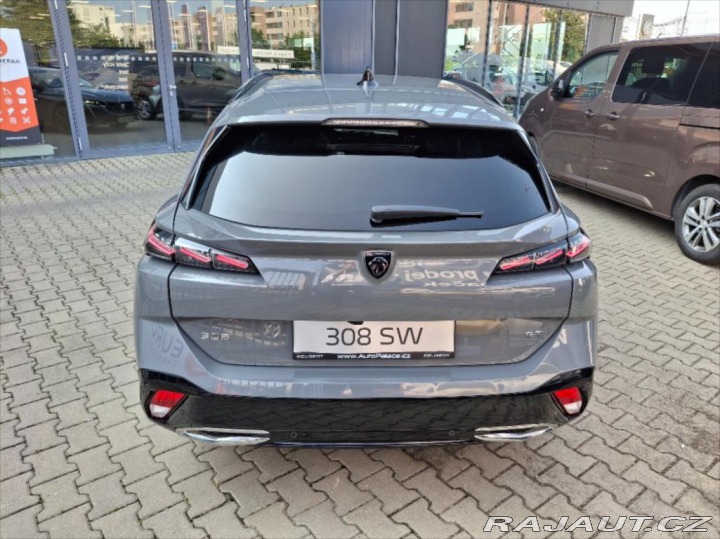 Peugeot 308 1,5 BlueHDi 130 S&S E 2024