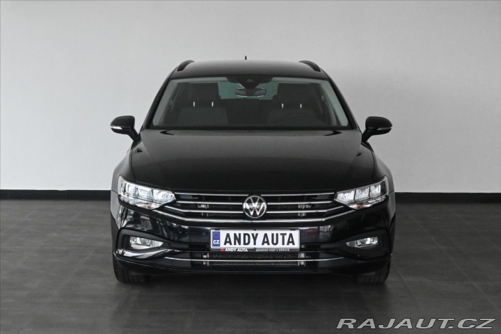 Volkswagen Passat 2,0 TDI 110 kW DSG Busine 2024