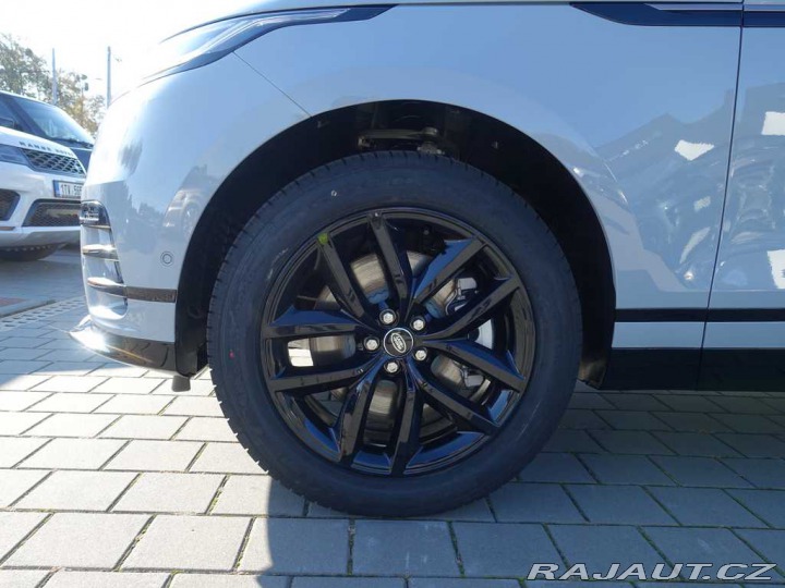 Land Rover Range Rover Velar 3,0  Dynamic SE D300 2025