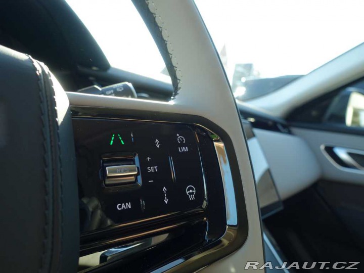 Land Rover Range Rover Velar 3,0 D300 *BLACK FRIDAY* 2025