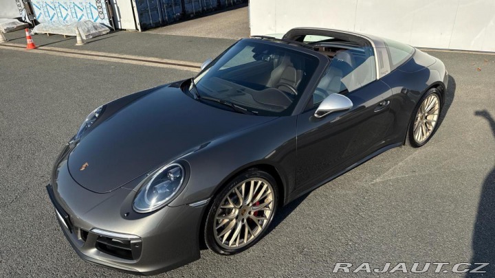 Porsche 911 Targa 4 GTS Exclusive Man 2019