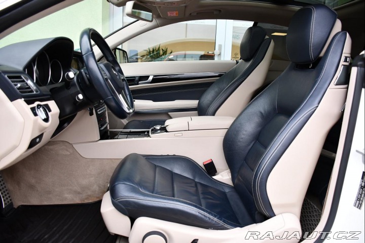 Mercedes-Benz E 250D AMG A/T LED PANO NAV 2016