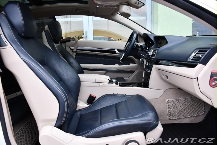 Mercedes-Benz E 250D AMG A/T LED PANO NAV 2016