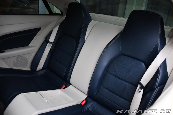 Mercedes-Benz E 250D AMG A/T LED PANO NAV 2016
