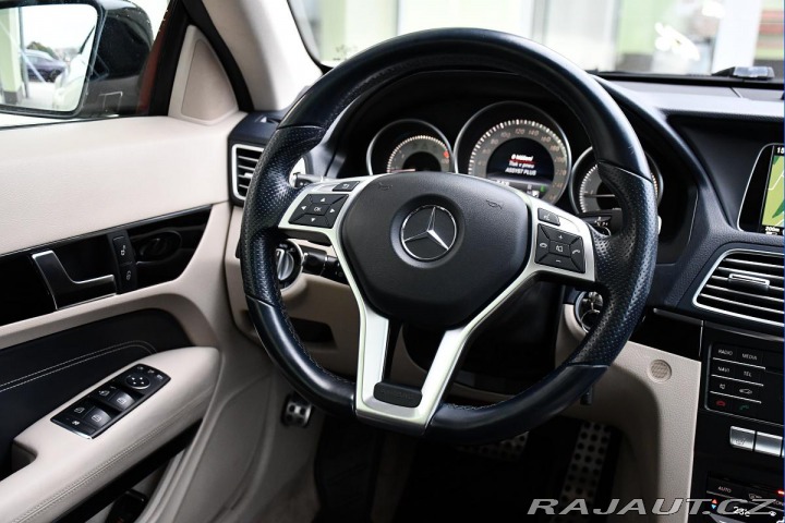Mercedes-Benz E 250D AMG A/T LED PANO NAV 2016