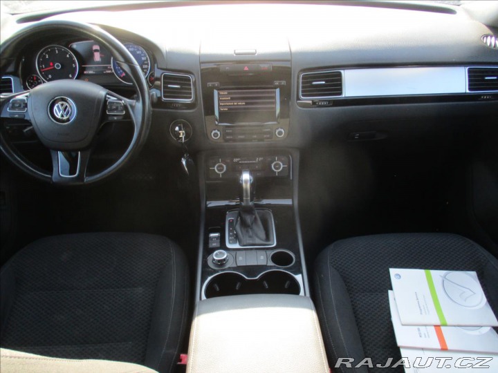 Volkswagen Touareg 3,0 TDI BMT V6 Tiptronic 2014