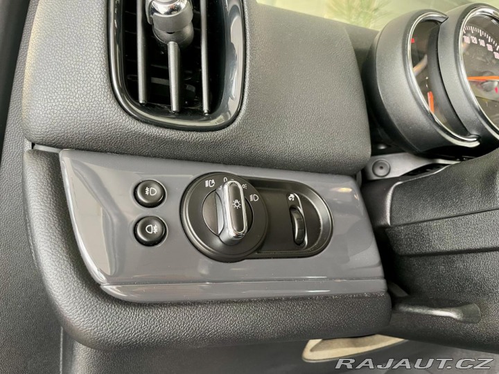 Mini Countryman 2,0D 110kW*LED*Kůže*NovýM 2017
