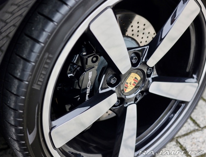 Porsche 911 Carrera *Heritage*SportD 2024