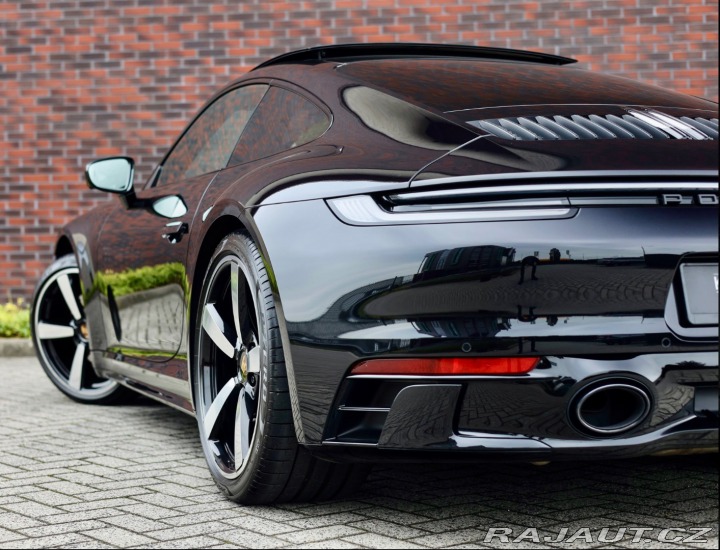 Porsche 911 Carrera *Heritage*SportD 2024