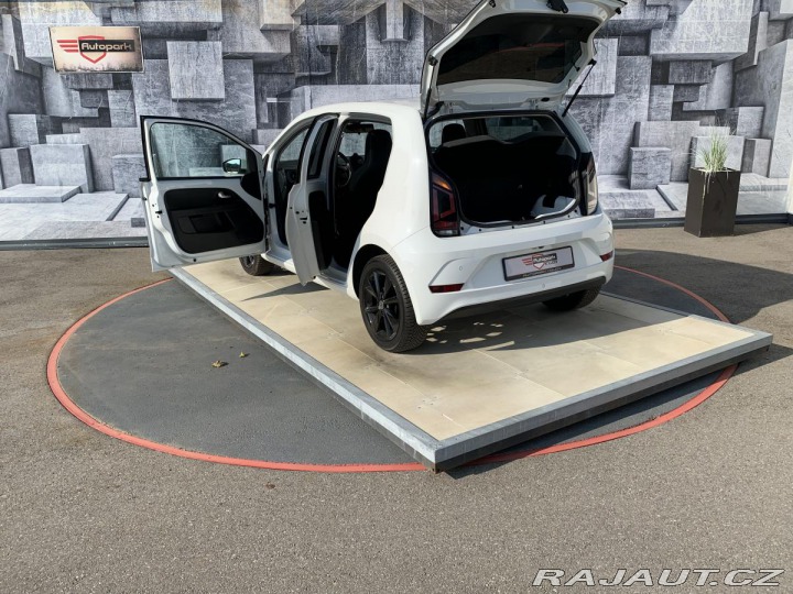 Volkswagen up! 1.0MPi, 48KW, NOVÉ ZIMNÍ 2020