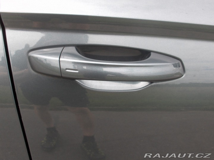 Škoda Karoq 2,0 TDi 110 KW STYLE 2021