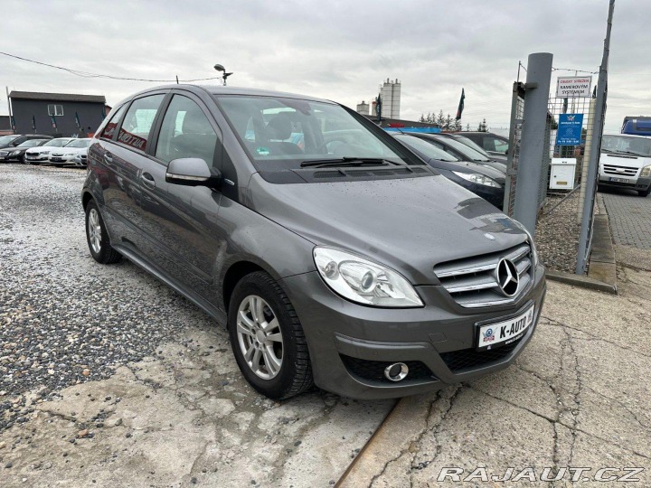 Mercedes-Benz B B180i 85kW *PDC*Klima* 2009