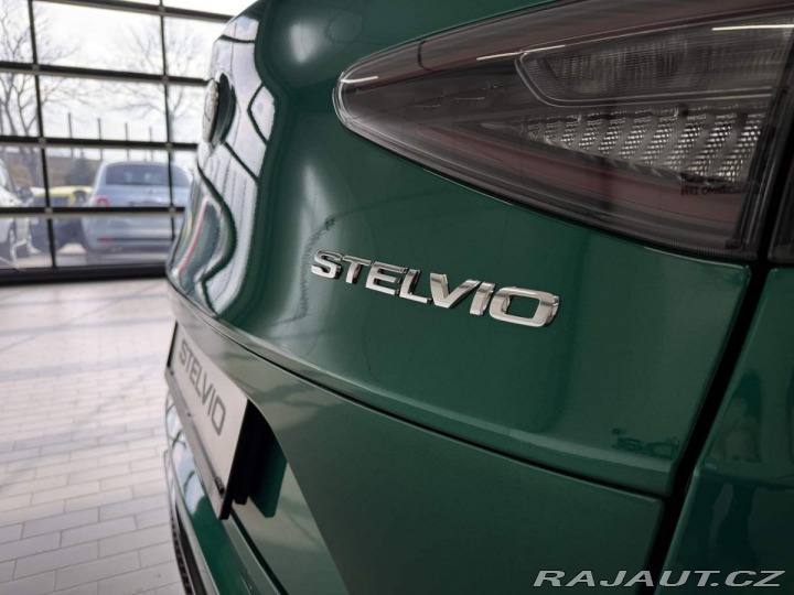 Alfa Romeo Stelvio 2.0 Turbo 280k Q4 TRIBUTO 2024
