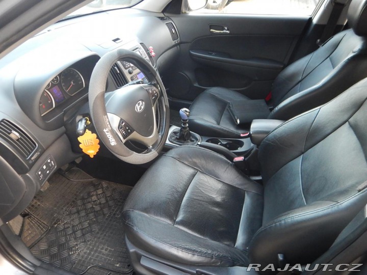 Hyundai i30 2.0 CRdi 103 kw Premium 2008