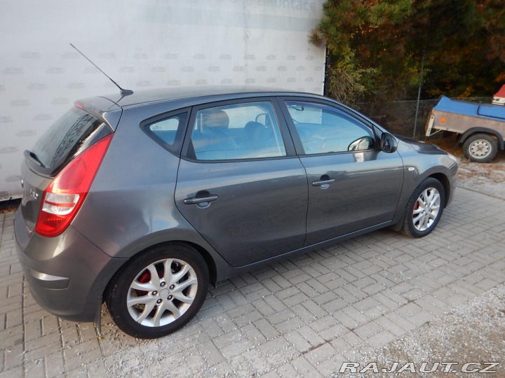 Hyundai i30 2.0 CRdi 103 kw Premium 2008