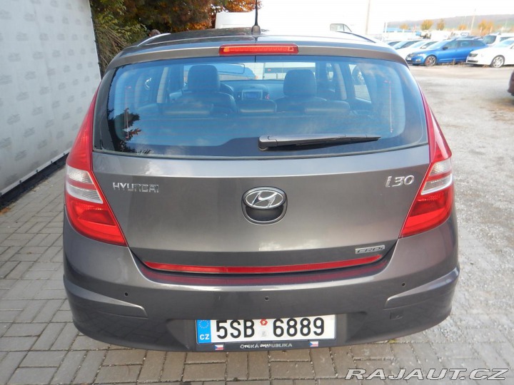 Hyundai i30 2.0 CRdi 103 kw Premium 2008