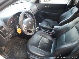 Hyundai i30 2.0 CRdi 103 kw Premium 2008