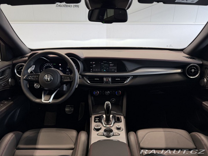 Alfa Romeo Stelvio 2.0 Turbo 280k Q4 TRIBUTO 2024