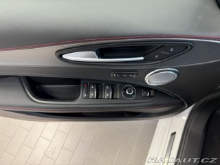 Alfa Romeo Stelvio 2.0 Turbo 280k Q4 TRIBUTO 2024