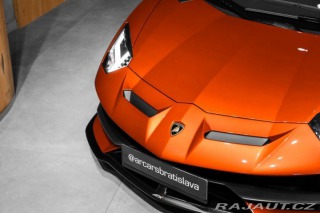Lamborghini Aventador SVJ Roadster, Lift, Senso 2021