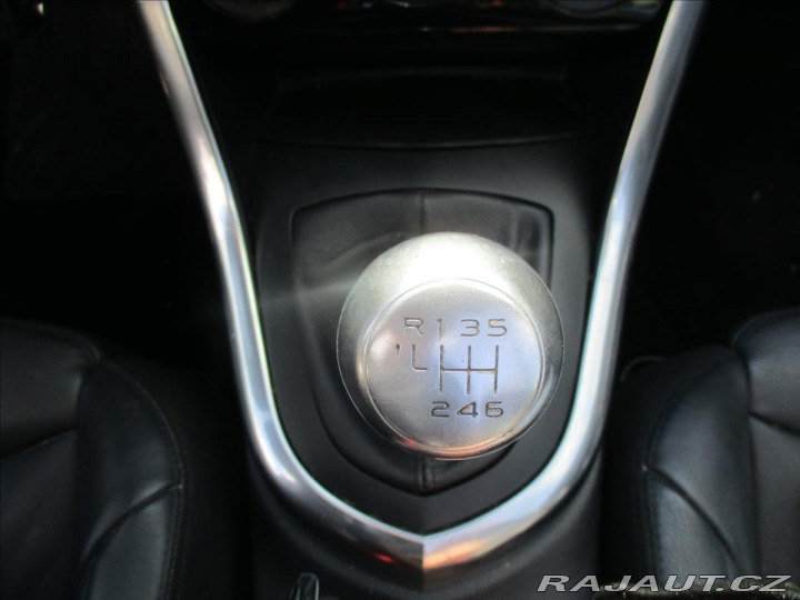 Peugeot 308 1,6 CC 16V THP 156k GT od 2010