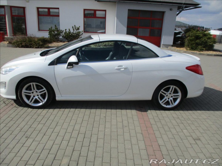Peugeot 308 1,6 CC 16V THP 156k GT od 2010