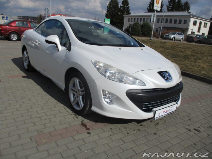 Peugeot 308 1,6 CC 16V THP 156k GT od 2010