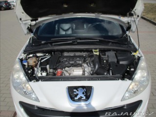 Peugeot 308 1,6 CC 16V THP 156k GT od 2010