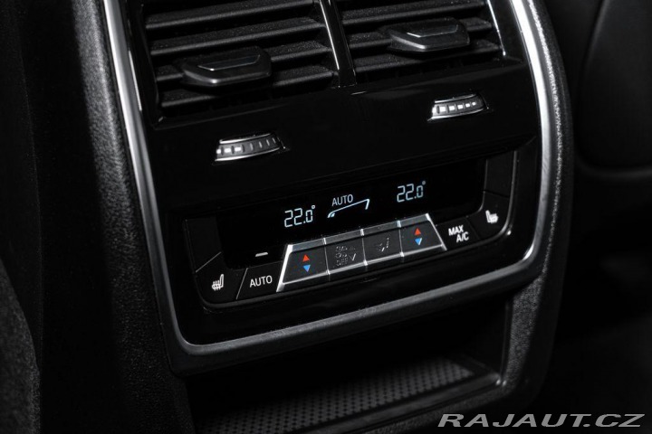 BMW X7 M50i xDrive Individual Pa 2021