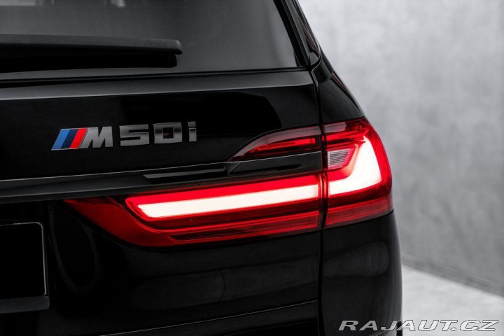 BMW X7 M50i xDrive Individual Pa 2021