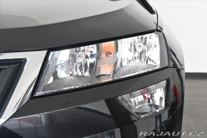 Škoda Karoq 1,6 TDI 85 kW AMBITION Zá 2020