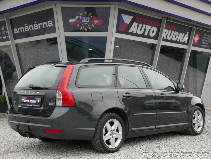 Volvo V50 2,0 Diesel 100kW Navi Aut 2010