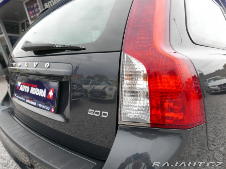 Volvo V50 2,0 Diesel 100kW Navi Aut 2010
