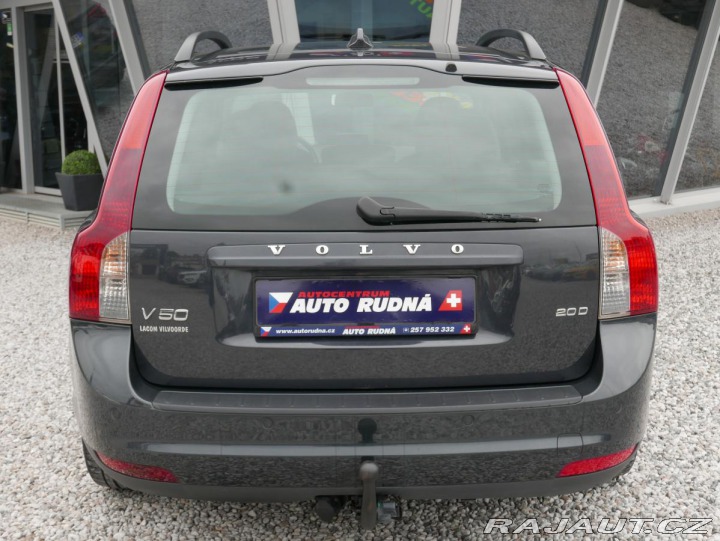 Volvo V50 2,0 Diesel 100kW Navi Aut 2010