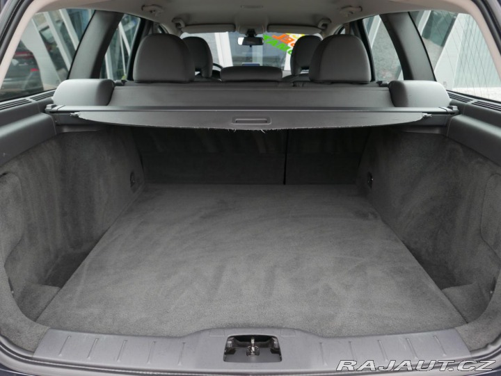 Volvo V50 2,0 Diesel 100kW Navi Aut 2010