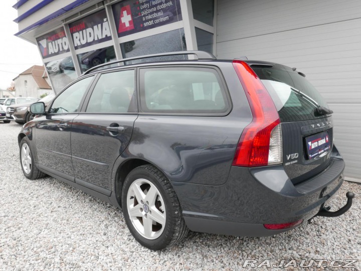 Volvo V50 2,0 Diesel 100kW Navi Aut 2010
