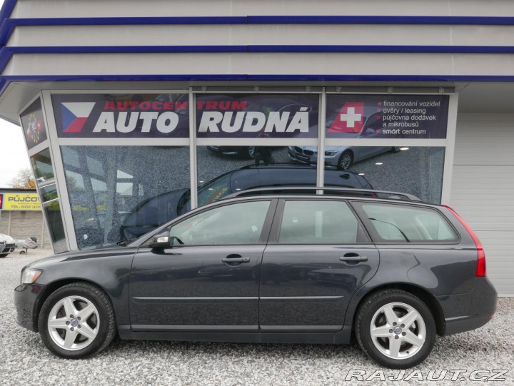 Volvo V50 2,0 Diesel 100kW Navi Aut 2010